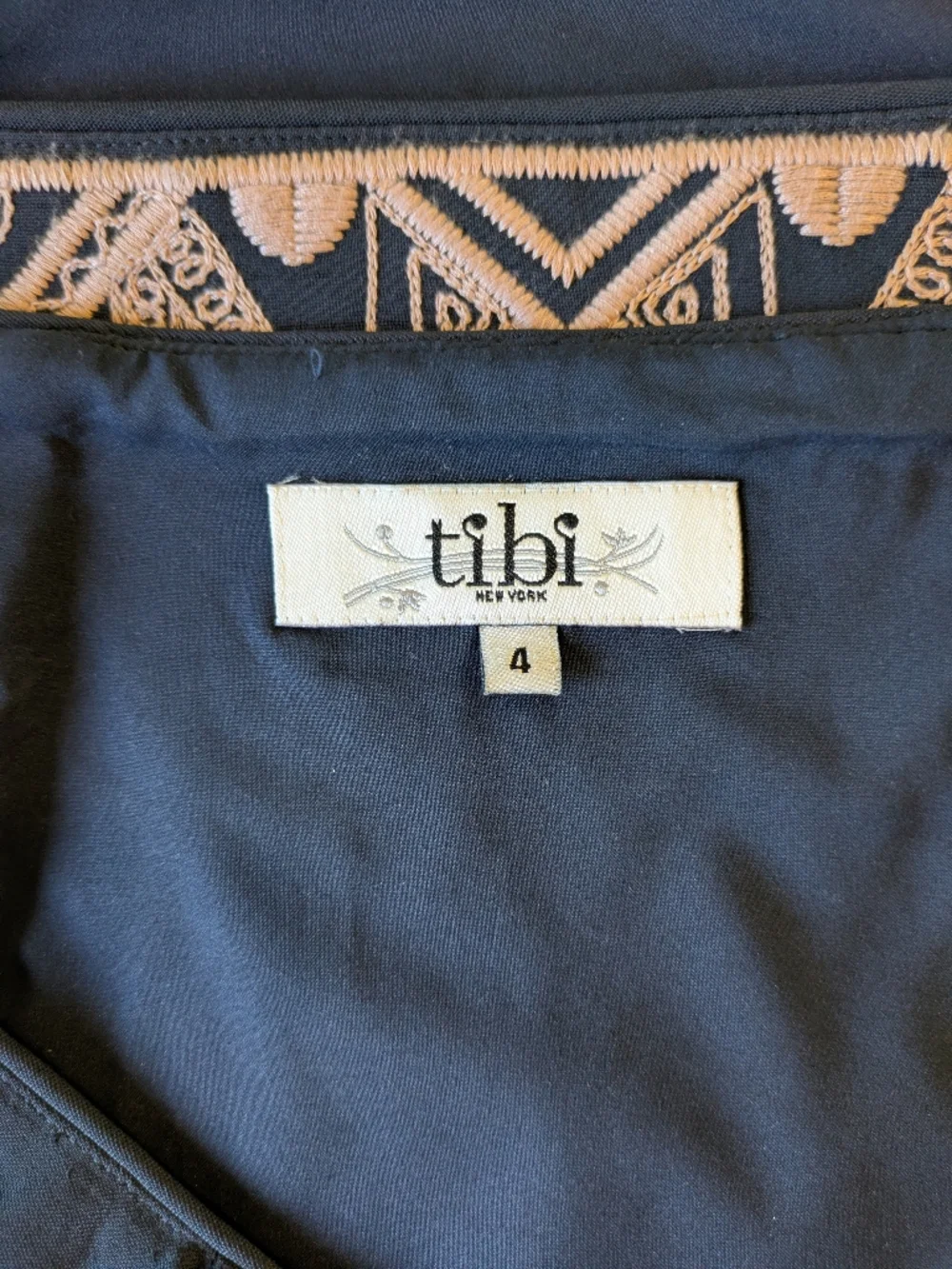 Tibi Pencil Skirt with Blush Embroidered Panel, ASO Serena Van Der Woodsen NWOT - Picture 2 of 16